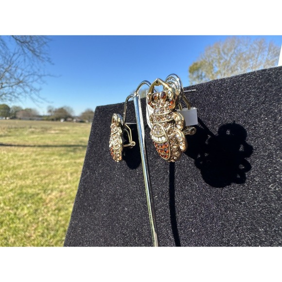 NWT Heidi Daus Czech Crystal, Glass & Plated Egypt Scarab Earrings omega back - Picture 4 of 10